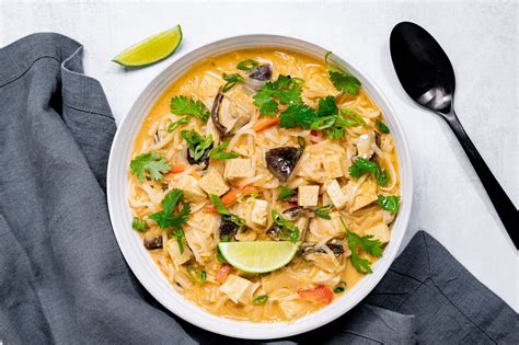 Top 4 Tom Kha Soup Recipes