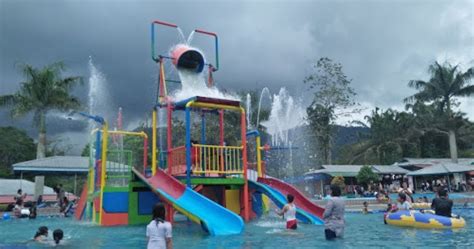 Tidak ada perbedaan harga untuk anak maupun dewasa. Harga Tiket Masuk Mifan Waterpark Padang Panjang Terbaru - Info Renang