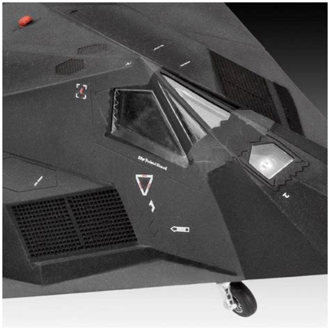 Revell Model Set Aereo F A Nighthawk Stealth Fighter