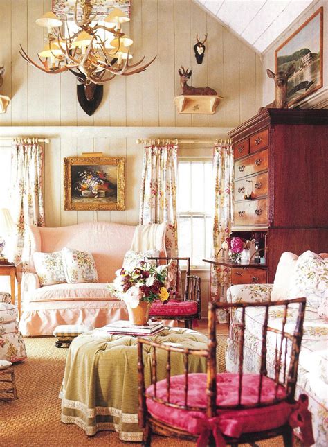 10 Classic Elements For Creating English Cottage Charm In