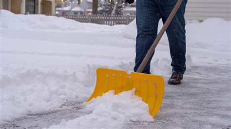 Avoid Injury With These Snow Shoveling Tips Hamilton Health Sciences
