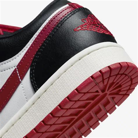 Nike Air Jordan 1 Low Reverse Black Toe Dc0774 160 Chính Hãng