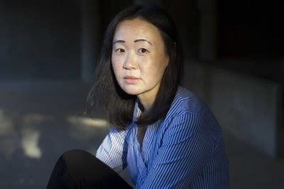 Professor and Poet Sandra Lim Wins National Literary Award | UMass Lowell