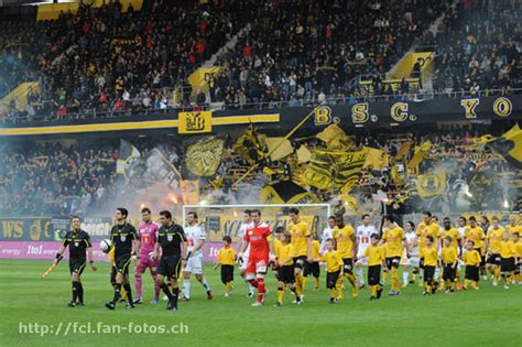 Karmiotissa pano polemidion have lost with at least a 2 goal margin in their last 3 home matches in first division. .::Sportlich-Elegant::. - Photo-Video-MatchReports | Ultras, Tifo: Young Boys Bern - FC Luzern ...