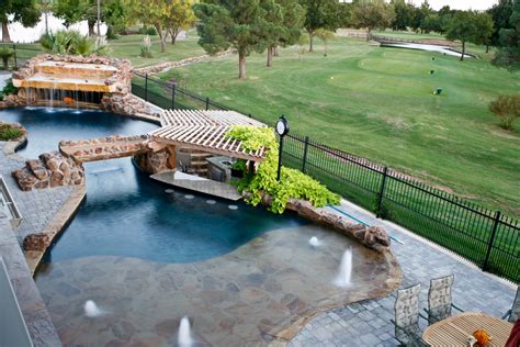 Above ground pool and outdoor kitchen designs. Pin by Danielle Sarta on Dream House | Swimming pools ...