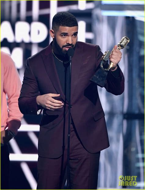 drake breaks record for most billboard music awards wins ever photo 4281245 drake photos