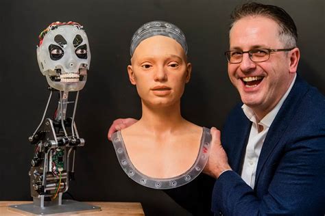 Meet Ai Da Worlds First Ai Humanoid Robot Artist Widewalls