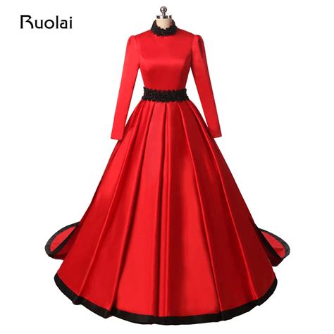 Real Photo Dubai Ball Gown Red Prom Dresses Long Sleeve High Neck Arabic Muslim Evening Dresses