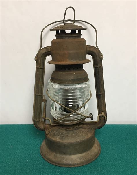 Reserved Vintage Dietz Little Wizard Lantern With Dietz Glass Globe