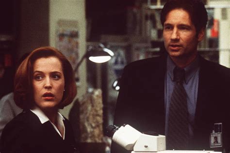Watch Mulder And Scully Storm A Dark Room In First X Files Sneak Peek