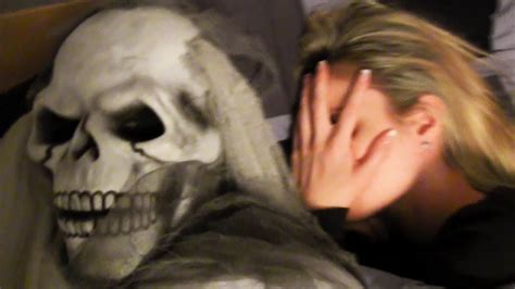 60 Scary Pranks To Give Your Friends The Creeps Youtube