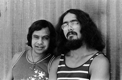 Beginning september 5, 2008, cheech and chong reunited for a comedy tour.2 which opened in. Tommy Chong Talks Unreleased George Harrison Outtakes From ...