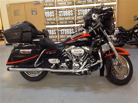 2007 harley davidson screamin' eagle ultra classic cvo for sale. 2007 Harley-Davidson FLHTCUSE2 CVO Ultra Classic