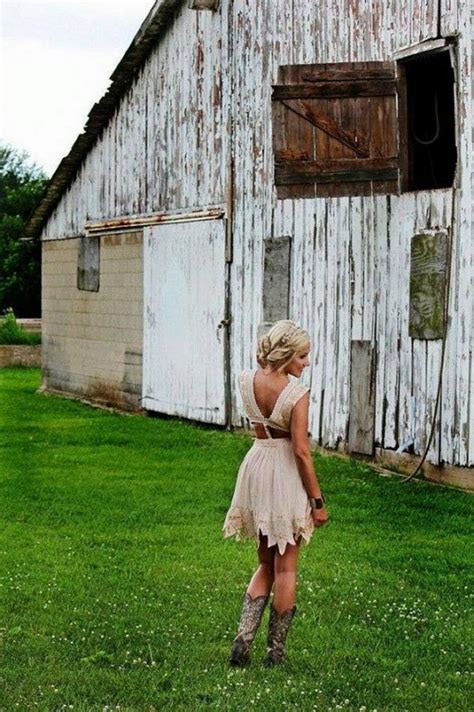 Country Girls Will Start Your Week Off Right Photos Country Dresses Dresses With Cowboy