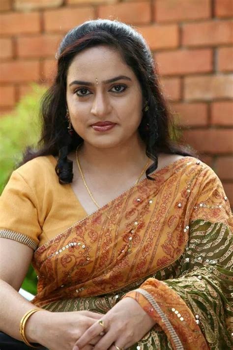 She has acted in more than 400. Malayalam Serial Actress Mahima Hot In Saree Photos - Sa ...