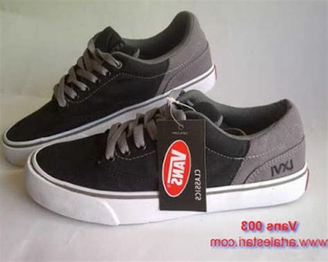 Check spelling or type a new query. Model sepatu vans terbaru ori pria wanita asli original ...
