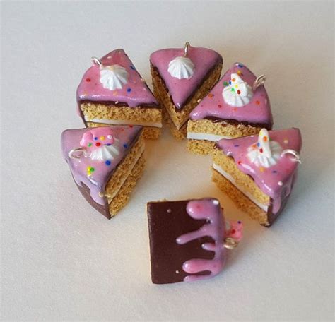 The crust is actually funfetti cake…with crunchy frosted animal crackers mixed right in the batter! Animal cracker inspired pink frosting cake tiny food ...