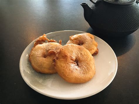 Beignets aux Pommes de ma Grand - mère Quelques gouttes de plus