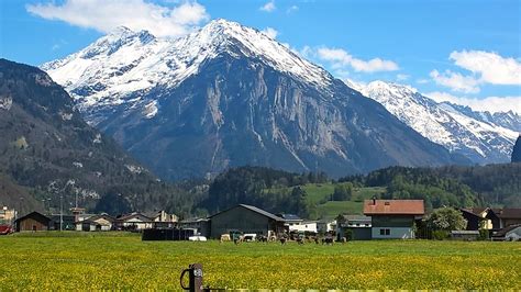 ˌradjoteleviˈzjoːne ˈzvittsera di ˈliŋɡwa itaˈljaːna; Viaggi con ricordi: LIECHTENSTEIN E LA SVIZZERA TEDESCA: una gita nel medioevo in mezzo all'arte ...