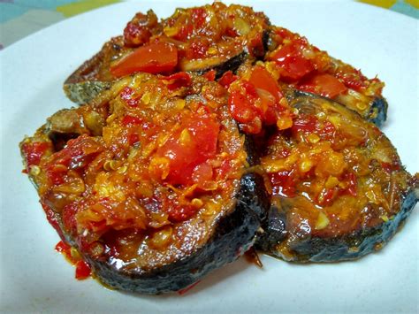 Gulai ayam kampung khas aceh pakai rebung kala, buah kulur, dan aneka bumbu rempah khas aceh. Cara Memasak Ikan Tuna Yang Gampang dan Pastinya Enak