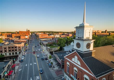 Knowing your first and last frost dates will help you start your vegetable seeds at the right time. 25 Best Things to Do in Nashua, New Hampshire