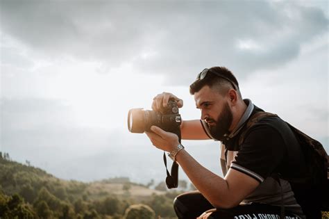 What Do You Need To Know To Become A Professional Photographer