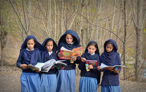 Educate Impoverished Girls In Kashmir Globalgiving