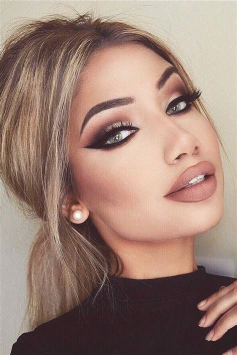 Perfect Cat Eye Makeup Ideas To Look Sexy See More Glaminati