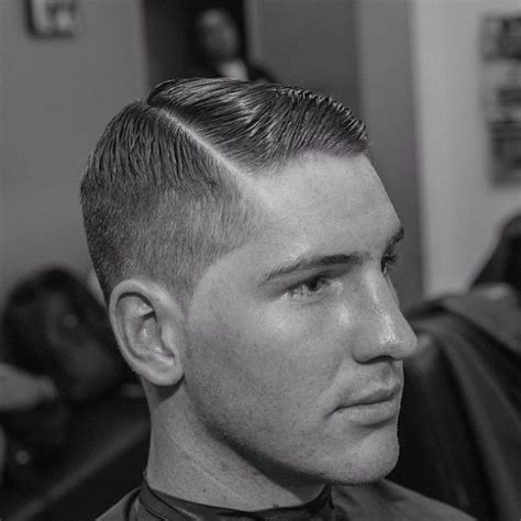 But since the likes of hamm, timberlake, and clooney began wearing it, the comb over has been revived and reinvented for a modern aesthetic. Male Short Haircuts | Comb over haircut, Haircut for men, Comb over