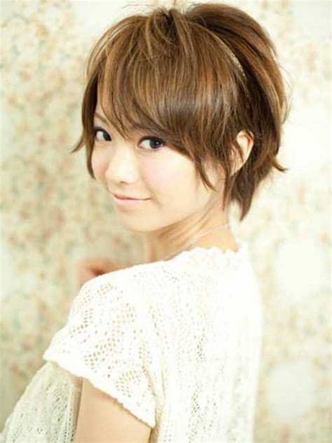 Asian short hairstyles with side swept bangs. 25+ Asian Hairstyles for Women | Hairstyles and Haircuts ...