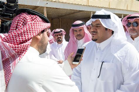 ولد محمد بن نايف بن عبدالعزيز بن عبدالرحمن بن فيصل بن تركي بن عبدالله بن محمد آل سعود في مدينة جدة في الـ 30 من آب / اغسطس من عام 1959. الأمير محمد بن عبدالرحمن يزور مركز مباحث محافظة الزلفي ...