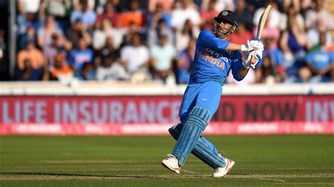 Lift your spirits with funny jokes, trending memes, entertaining gifs, inspiring stories, viral videos, and so much more. MS Dhoni Second Vitality International T20 4K HD Celebrities Wallpapers | HD Wallpapers | ID #35059
