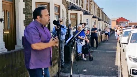 Paul Potts Sings ‘nessun Dorma To Neighbours In 70th Wedding Anniversary Classic Fm