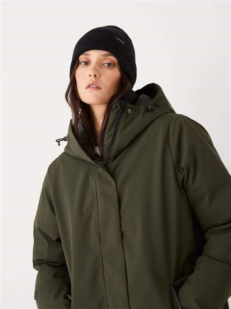 Best Womens Waterproof Parka Coats To Keep You Warm In Canadas