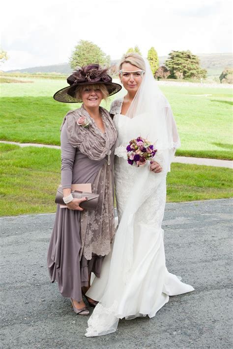 14 Best Dressed Mothers Of The Bride From Real Weddings Mother Of The