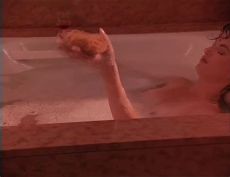 Nude Video Celebs Shannon Tweed Nude Kim Morgan Greene Nude Scorned