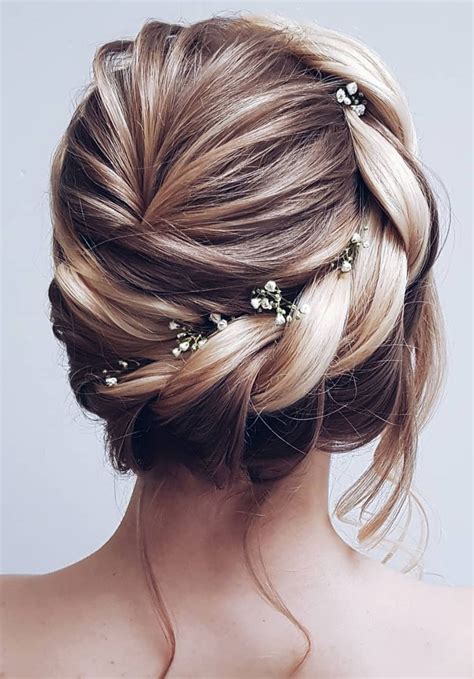 Hairstyles For Wedding Reception 8 Ways In Which A Bride Can Rock It
