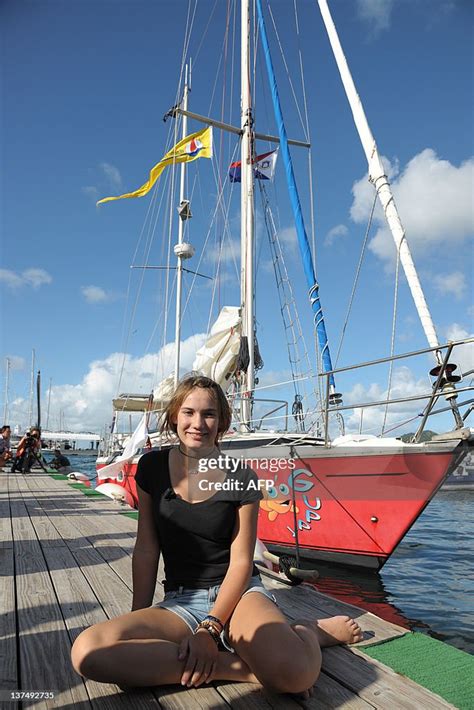 Arrival Of 16 Year Old Dutch Girl Laura Dekker In Stmaarten Yacht News Photo Getty Images