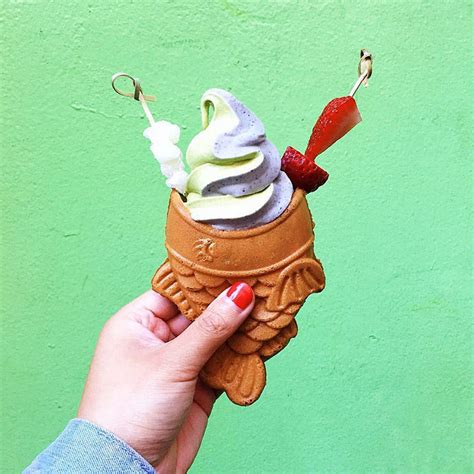 New Yorkers Are Going Crazy For These Adorable Fish Ice Creams Bored