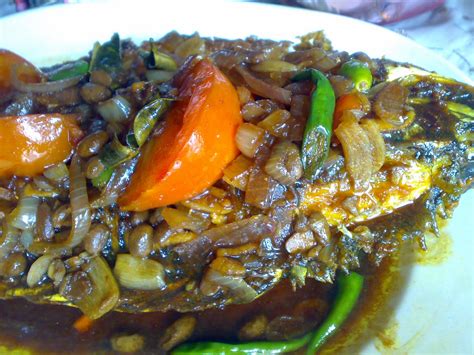 Jadi malam tadi juga, sudah licin semua masak lemak. INAHAR'S COOKING TIME!: IKAN TALAPIA MASAK TAUCHO