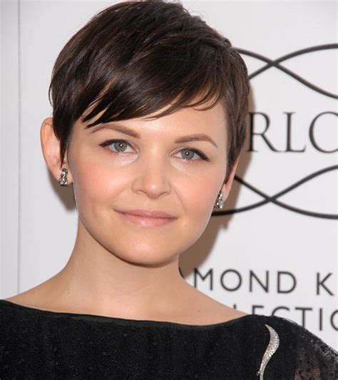 Haircuts For Short Necks And Round Faces Short Pixie Haircuts Faces
