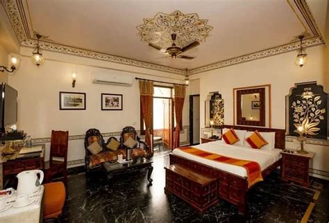 21 Best Hotels In Jaipur For Experiencing A Princely Stay