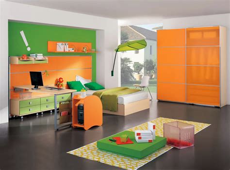 Warna cat rumah minimalis hijau tua. Kombinasi Warna Cat Hijau Dan Kuning | Gambar Desain Rumah ...
