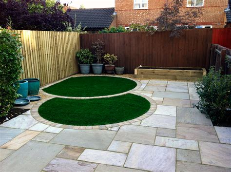 Artificial Grass Projects Patios And Pavings A Bit Of Green
