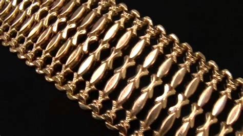 Dep is the maker, 248 vi is the goldsmith's provincial registration number, vi representing vicenza province. Wide Pedestal 18K Gold Italian Bracelet at Rayford Marks - YouTube