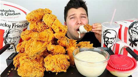 This copycat kentucky fried chicken recipe (the original remains a secret) contains 11 herbs and spices, but the keys to the delicious flavor are monosodium glutamate (msg) and the use of a pressure fryer. KFC Kentucky Fried Chicken With Alfredo Cheese Sauce ...