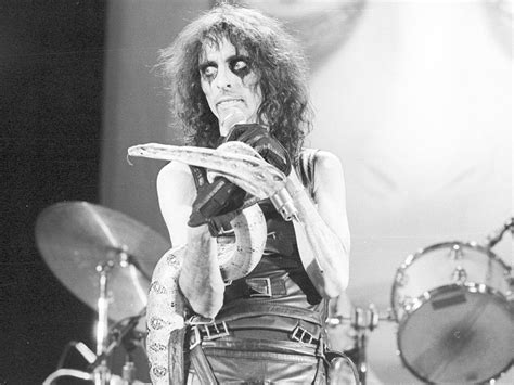 alice cooper says shock rock would no longer work “you could cut off your arm and eat it on