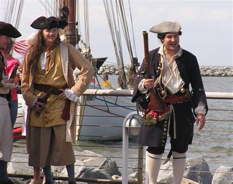 Pirate Brethren Reenacting Gallery Pirate Garb Pirates Pirate Outfit