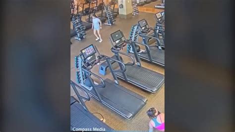 Mortified Woman Moons Gym Goers When Her Yoga Pants Get Sucked Off By