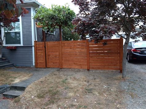 Modern Horizontal Fence | DH Fence Pros